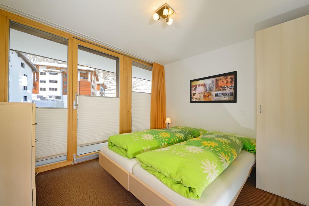 Ferienwohnung Haus Achilles Zermatt Oda fotoğraf